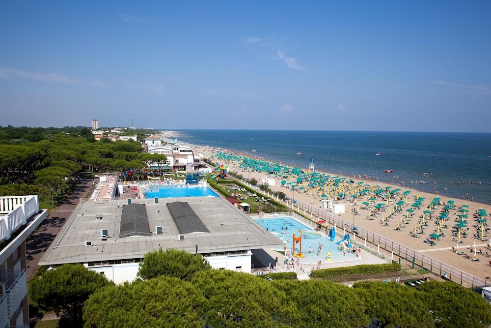 Regent'S Hotel Lido di Jesolo Dış mekan fotoğraf