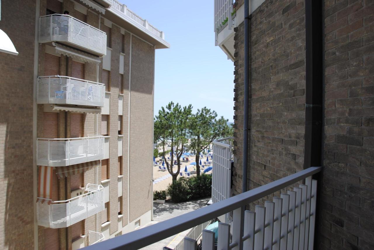 Regent'S Hotel Lido di Jesolo Dış mekan fotoğraf