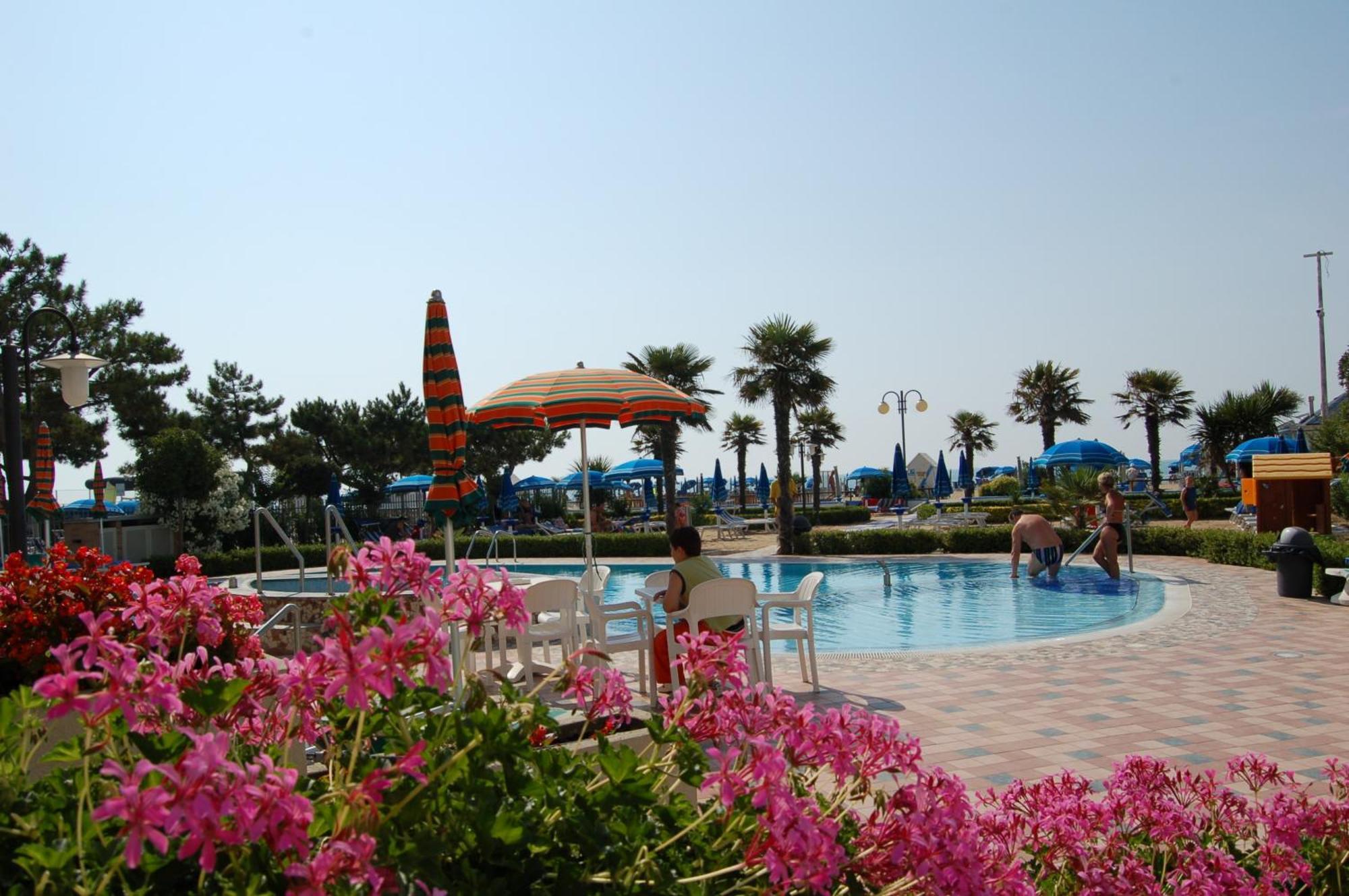 Regent'S Hotel Lido di Jesolo Dış mekan fotoğraf