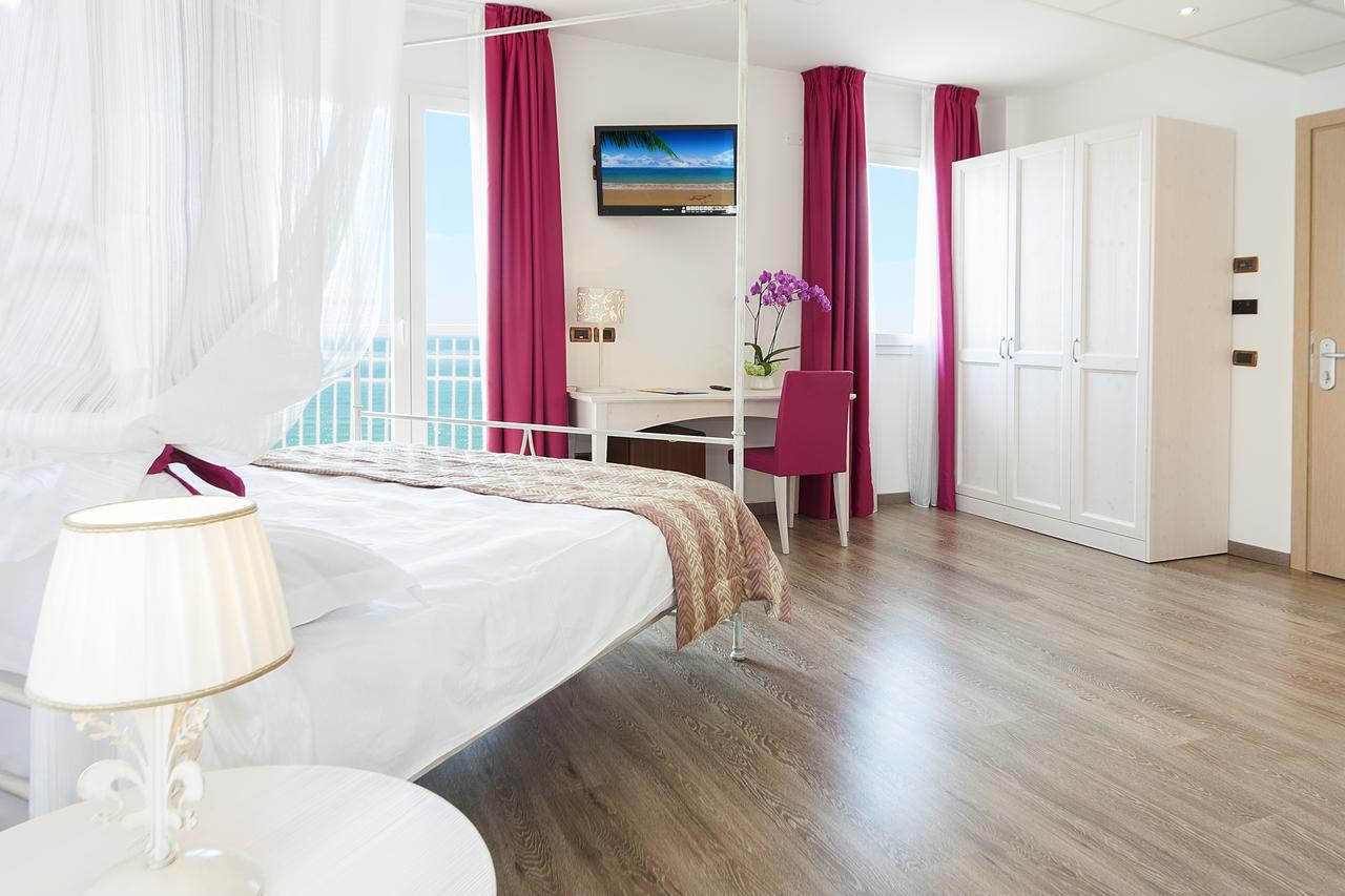 Regent'S Hotel Lido di Jesolo Dış mekan fotoğraf