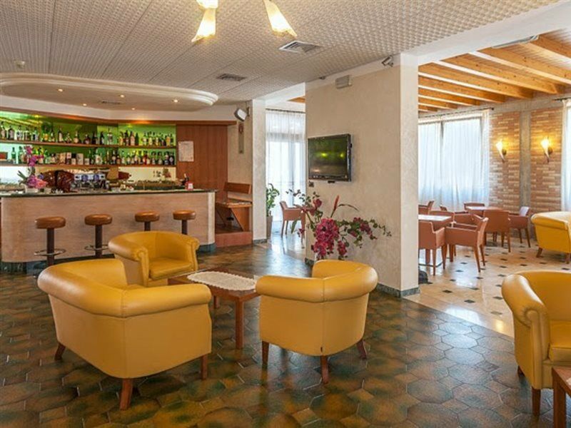 Regent'S Hotel Lido di Jesolo Dış mekan fotoğraf